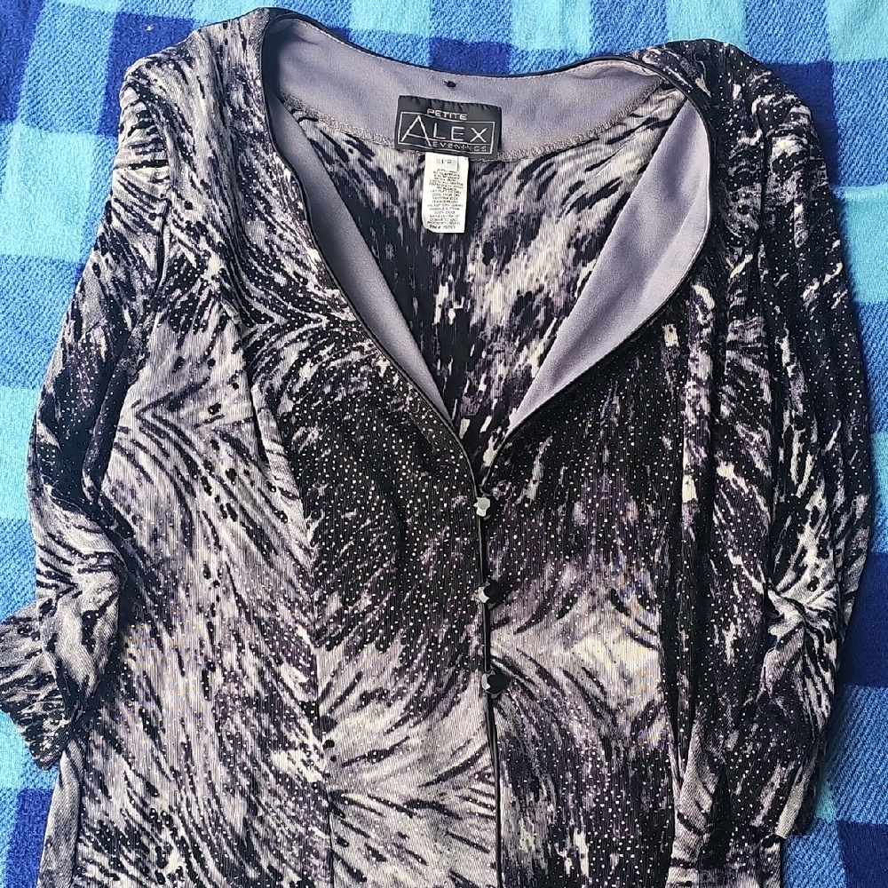 Alex Evenings Graphic Black and White 3/4 Sleeve Blouse
